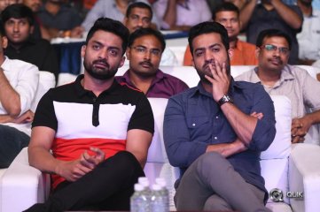 Naa Nuvve Pre Release Function Photos